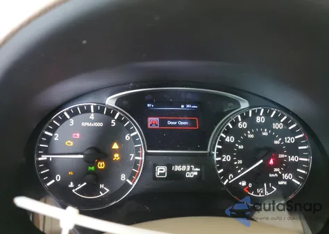 2015 Nissan Altima 2.5 из США, поврежденный, VIN 1N4AL3AP0FC117017